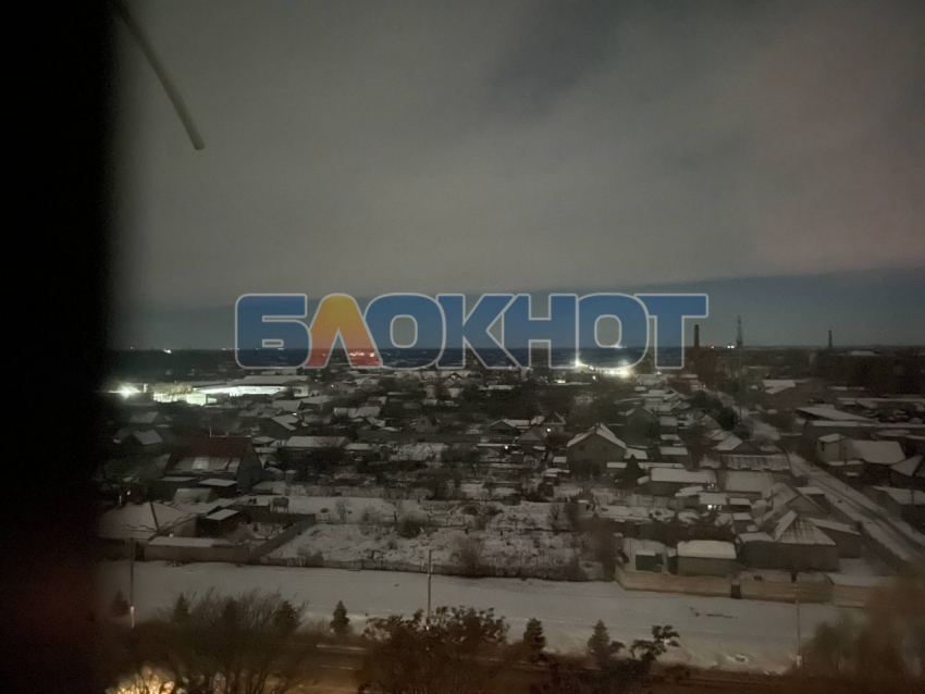 Мелитополь попал под массированную атаку ВСУ: над городом раздаются взрывы, пропал свет