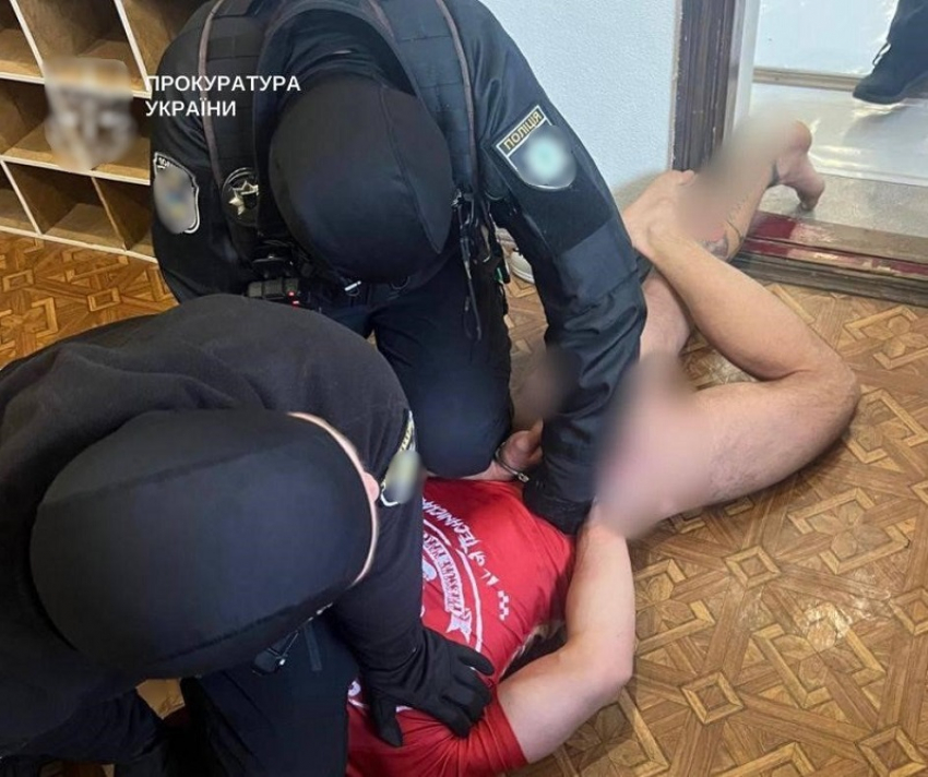 Тренер по джиу-джитсу из Запорожья изнасиловал 11-летнюю воспитанницу