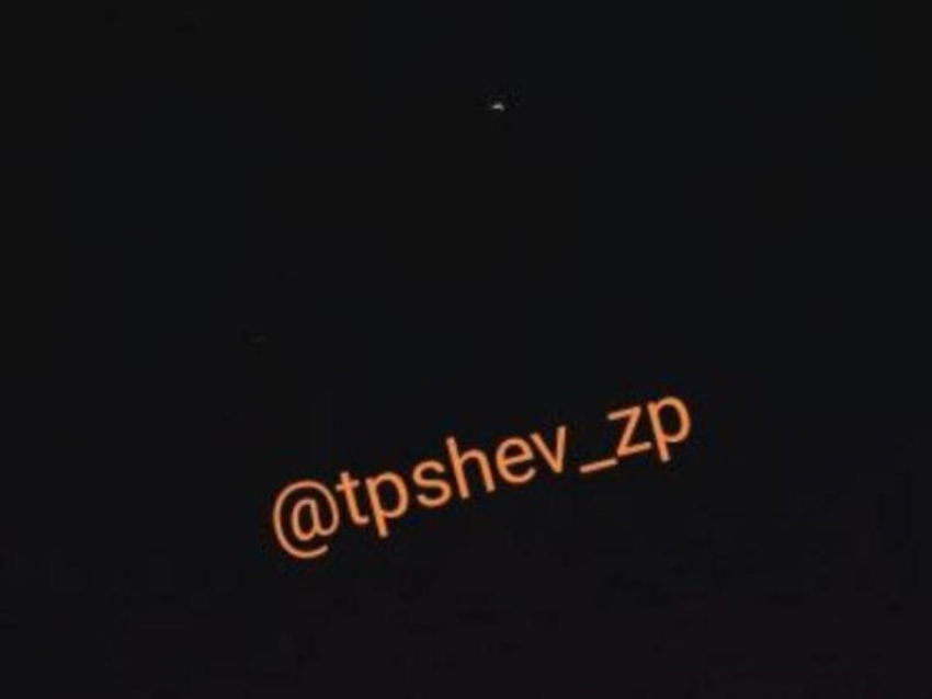 «Ярче звёзд в три раза»: неизвестный объект в небе напугал жителей Запорожья в ночь на 15 сентября