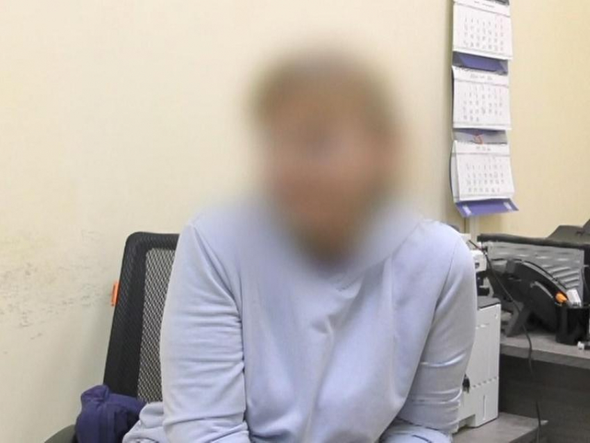 61-летняя жительница Приморска на камеру призналась сотрудникам ФСБ в спонсорстве ВСУ