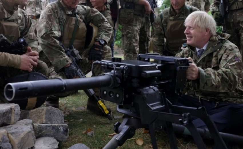 Борис Джонсон тайно приехал на Запорожский фронт СВО: визит экс-премьера Британии назвали провокацией