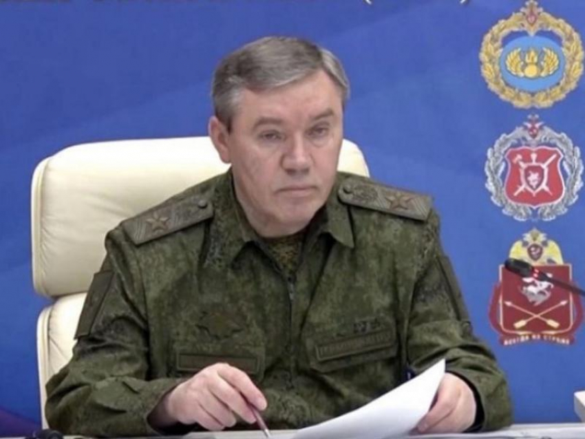 Начальник Генштаба РФ Герасимов: армия России движется к Запорожью