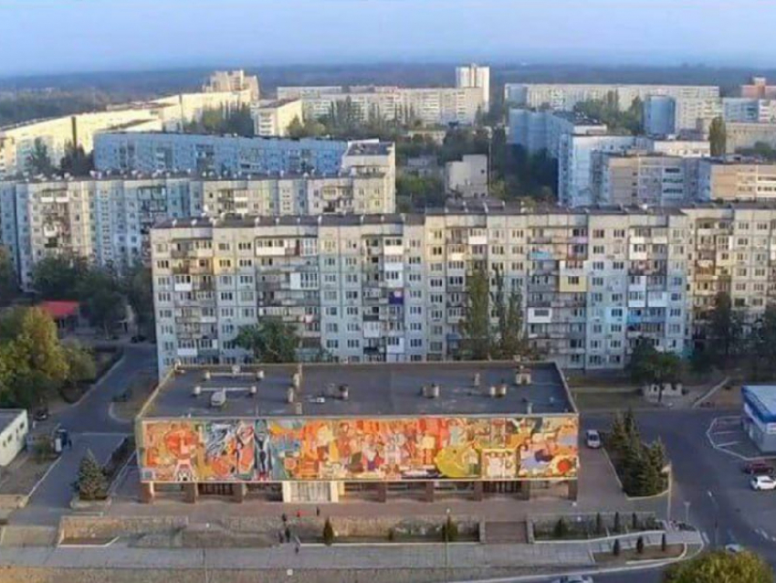 Пенсионер получил травмы после комбоудара ВСУ по жилому району Энергодара