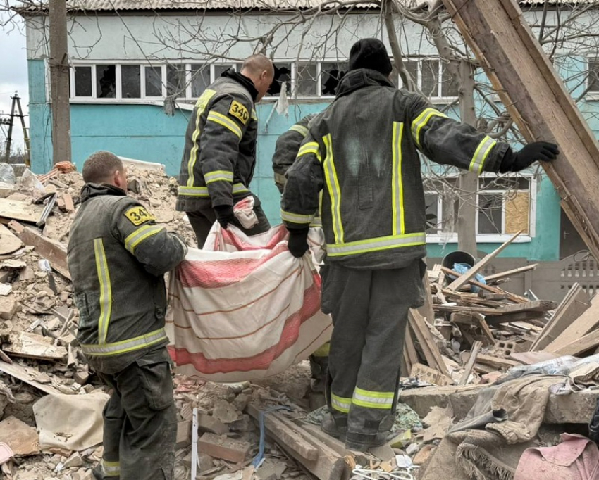 12-летняя девочка погибла после удара авиабомбы ВСУ в Васильевке