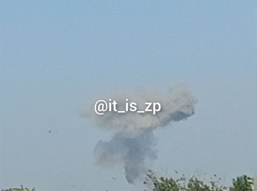 Армия России накрыла дронами промышленное предприятие в Запорожье