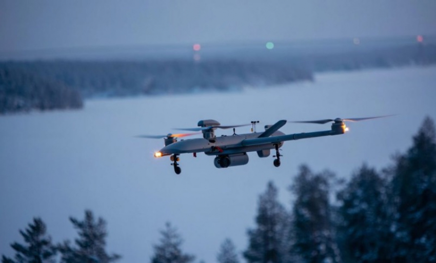 Боец ВС РФ голыми руками поймал украинский FPV-дрон на Запорожском фронте